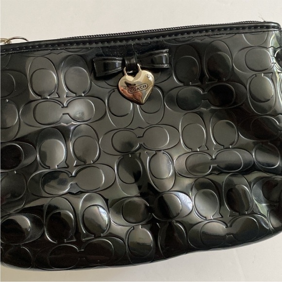 Coach Bag Signature Patent Glossy F49562 Wristlet Pouch Black - Picture 10 of 15